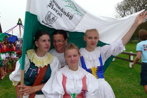 Lda, Eva, Kaenka a Barunka vs zdrav zpod praporu