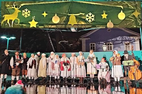Rozsvcen vnonho stromu ve Vrchlab 2023