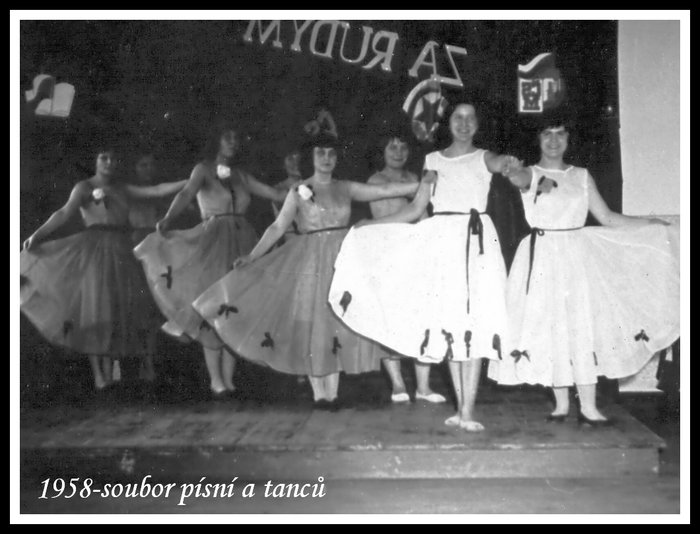 Soubor psn a tanc 1958